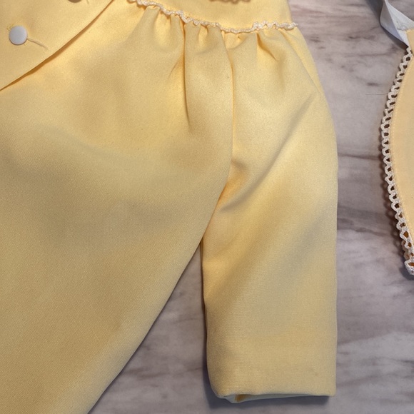 Vintage Beautiful Yellow Outerworks Coat and Hat- Satin lined. Soooo adorable - Picture 6 of 10